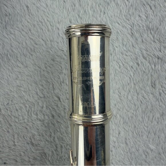 Yamaha Advantage Silver 200AD Flute and Cleaning Rod with Original Case - Picture 4 of 16